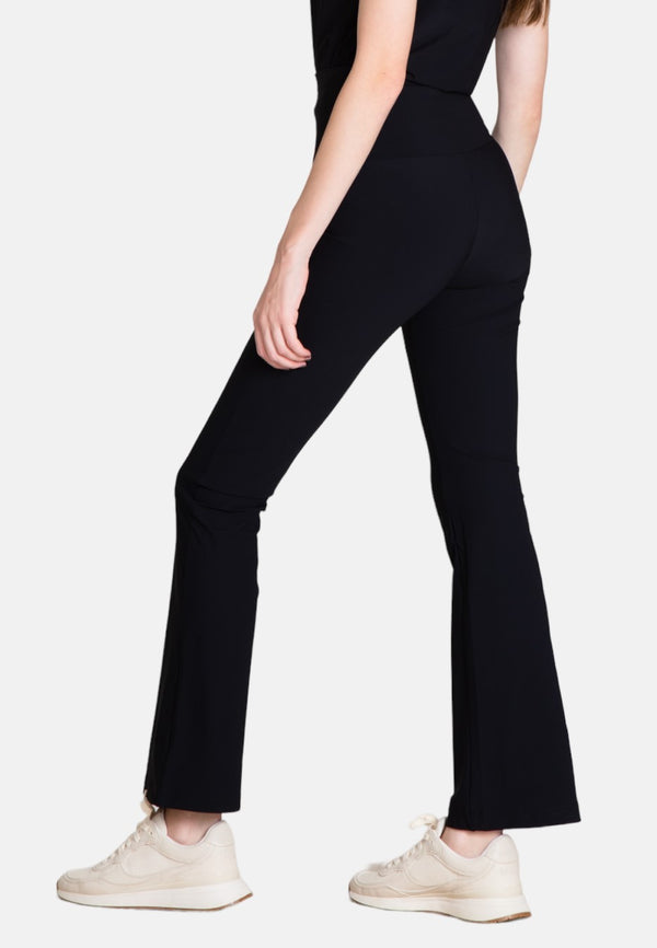 The Cropped Sport Pant - Black Opaque - SS23